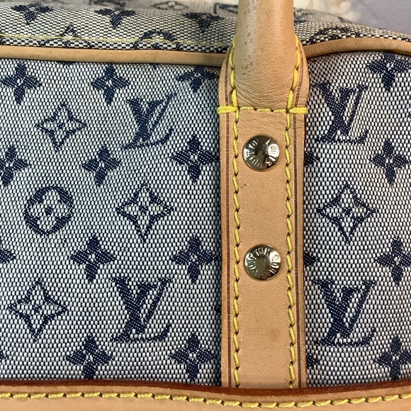๐ Louis Vuitton Marie Mini Lin Handbag ๐ - Picture 5 of 11
